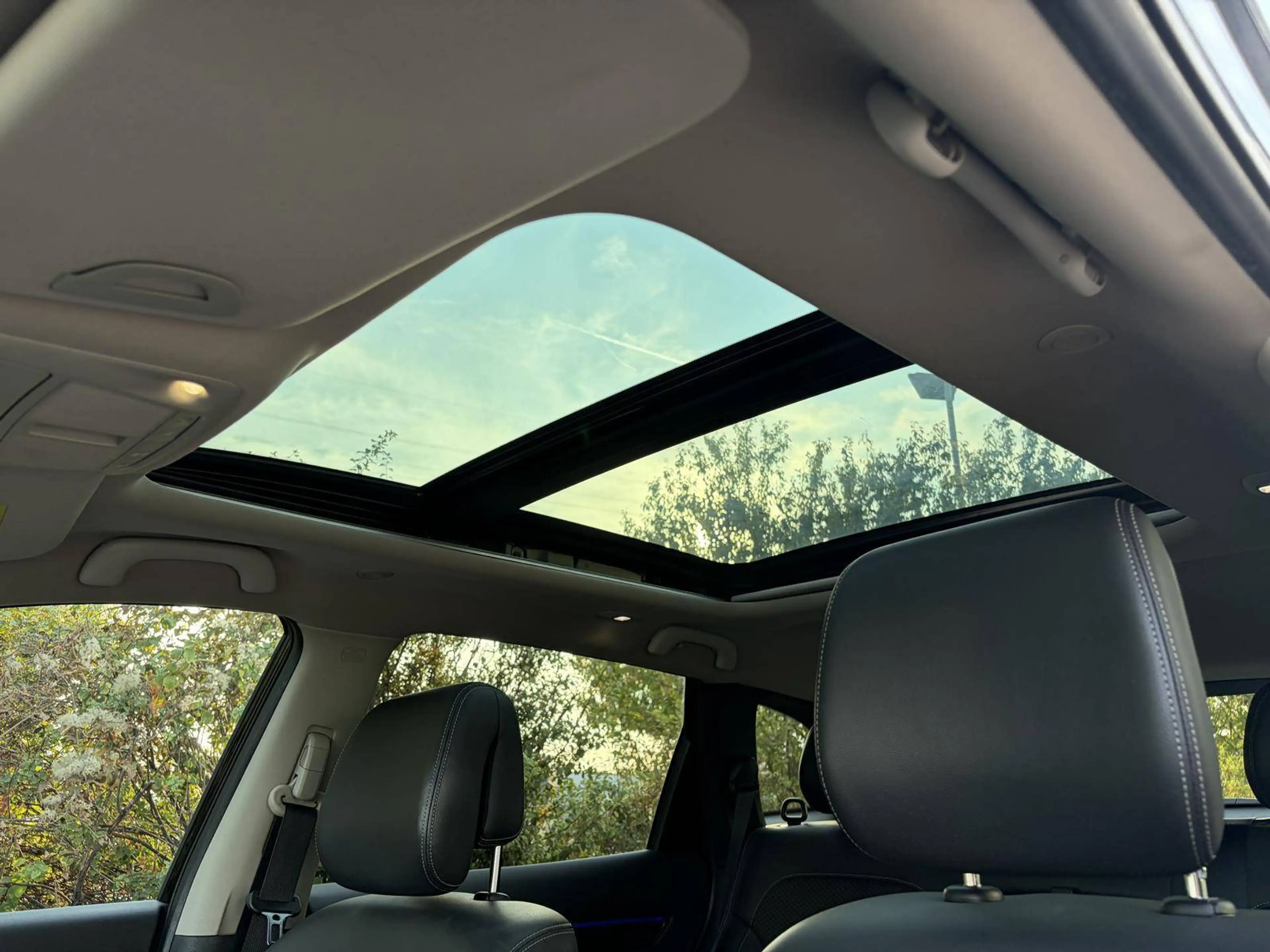 Renault Koleos 2.0 dCi 175 4WD X-Tronic LED Panorama AHK Keyless Ambiente — photo 11