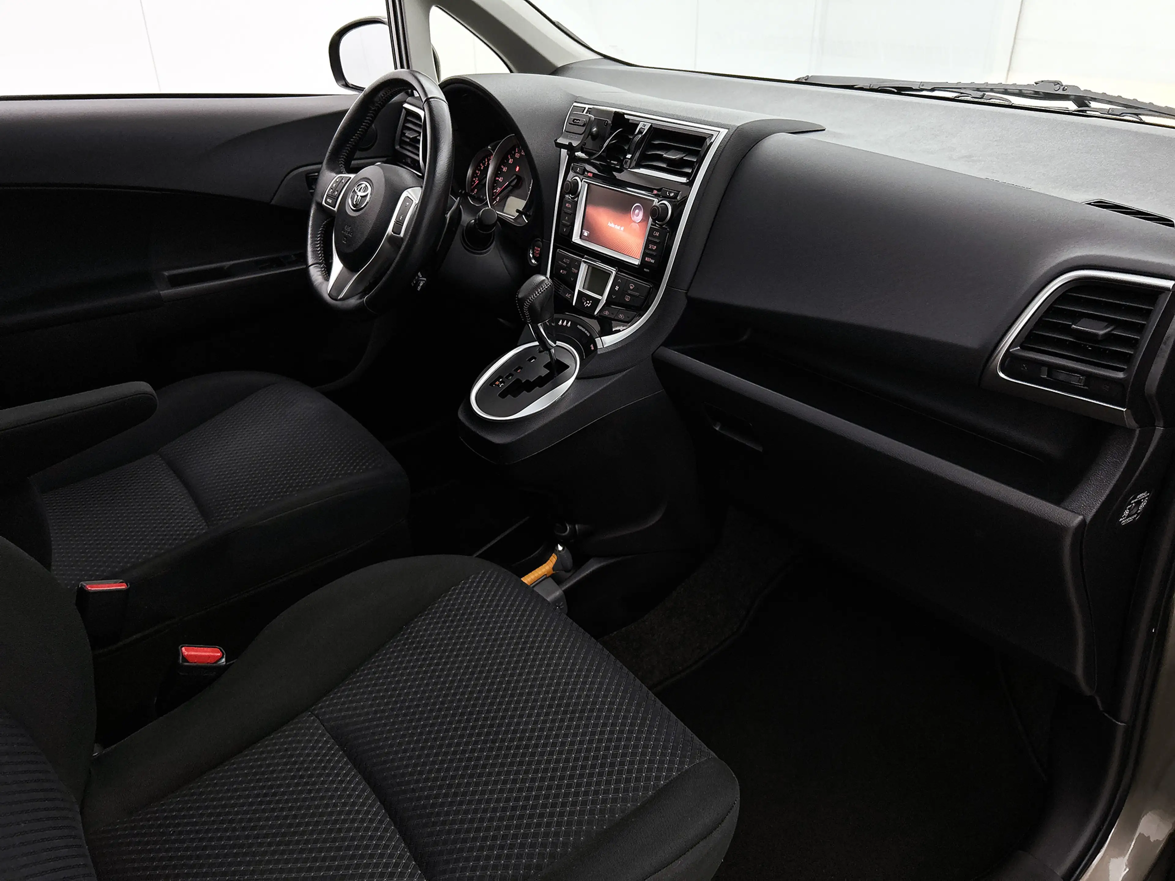 Toyota Verso-S 1.3 VVT-i Dynamic *Automaat | Panoramadak | Trekha — photo 7