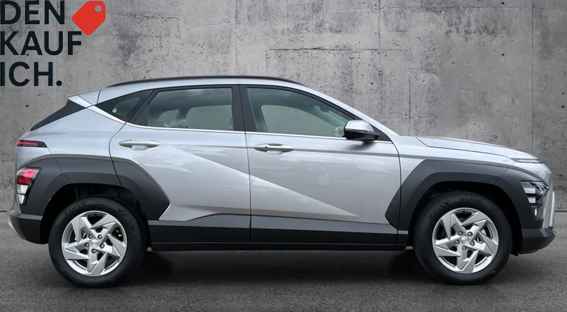 Hyundai KONA 1.6 T-GDI DCT Trend NAVI TechPak Grau - 2