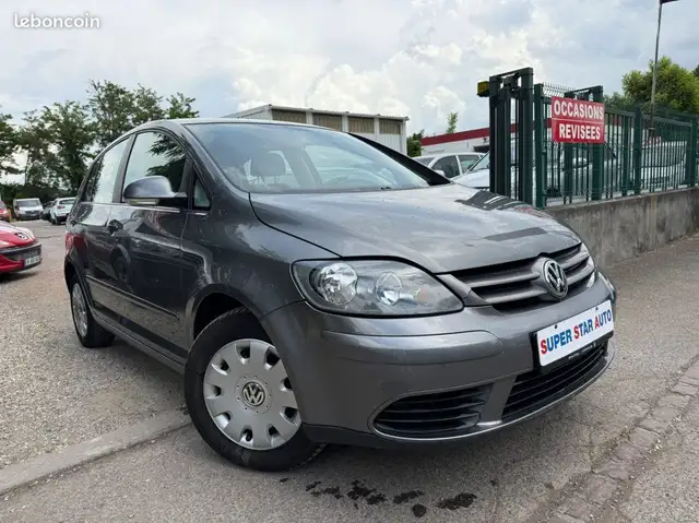 Volkswagen Golf Plus 1.4 75ch Confort BVM6 2005
