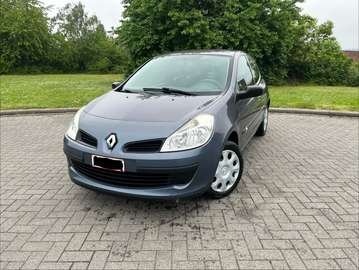 Clio 1.5 dCi Community Blue