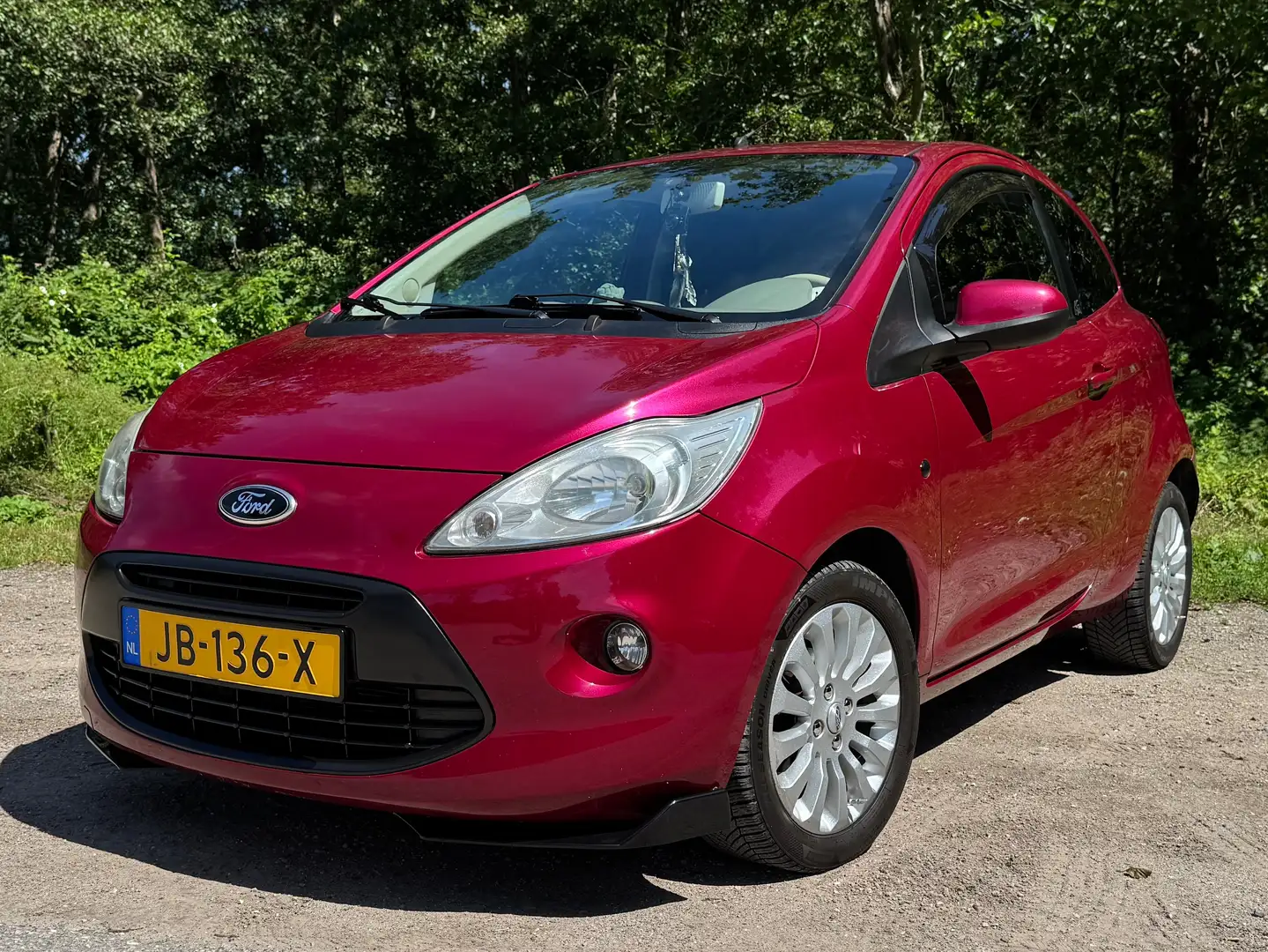 Ford Ka/Ka+ Ka/Ka+ 1.2 Trend Rouge - 2
