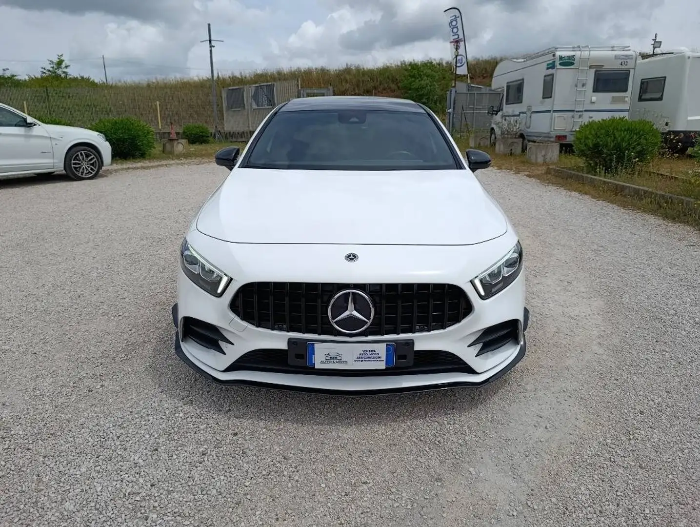 Mercedes-Benz A 220 220 d Premium AMG 4matic Bianco - 2