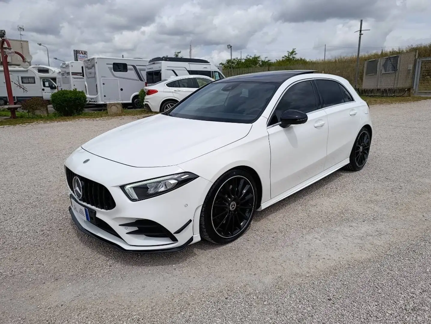 Mercedes-Benz A 220 220 d Premium AMG 4matic Bianco - 1