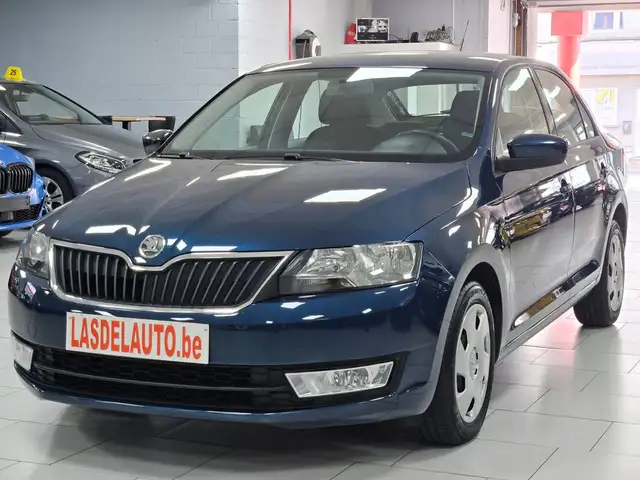 Skoda Rapid/Spaceback 1.2 TSI SIEGES CHAUFFANTS Cruise Sensors Accoudoir Clim Radio Usb Aux
