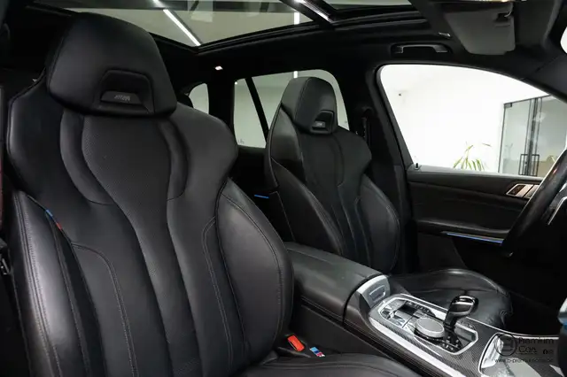 BMW X5 view 29