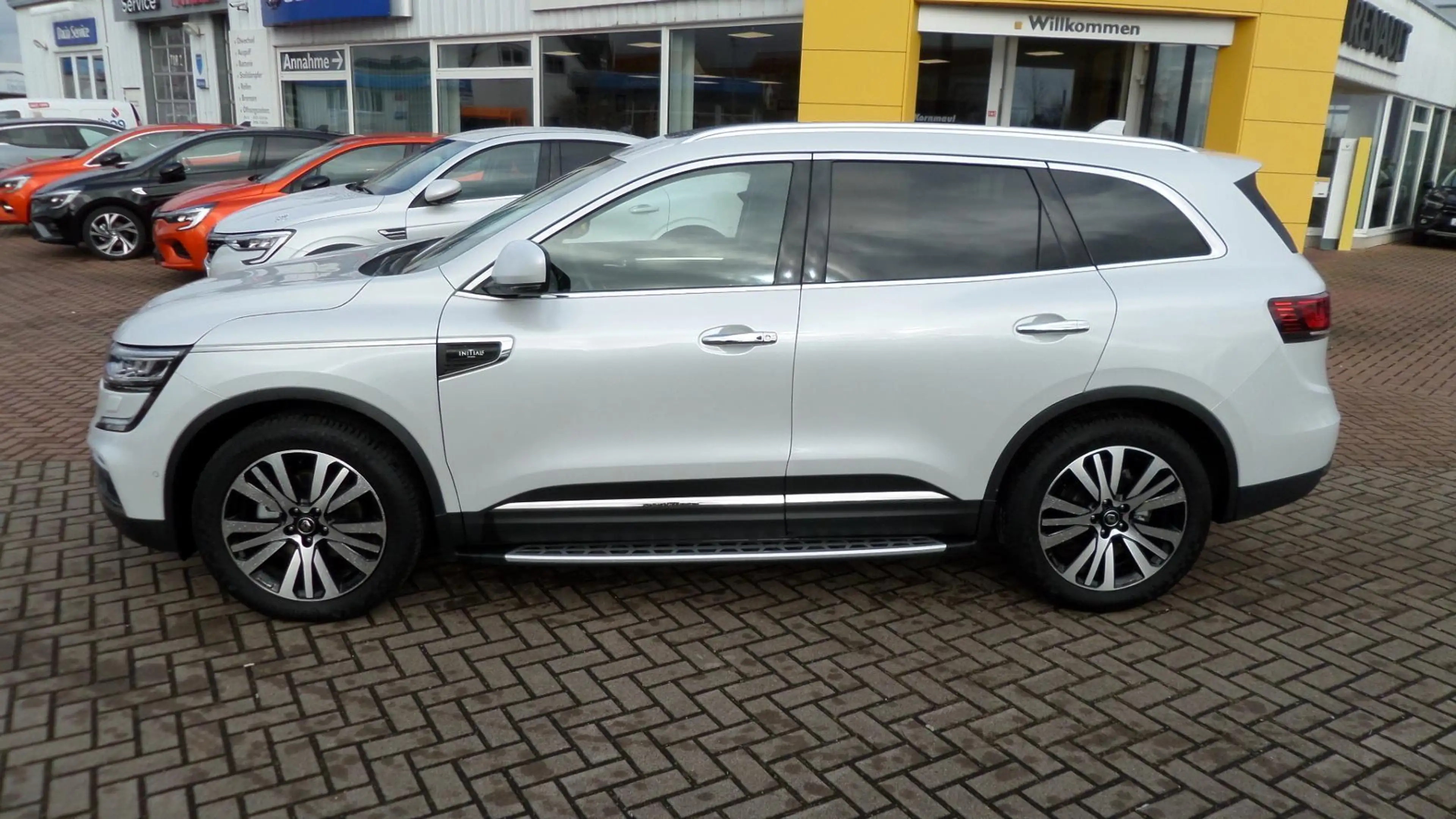 Renault Koleos II Initiale Paris 2.0 BLUE dCi 185 PS mit AHZV AHZV, Dach, Bose — photo 6