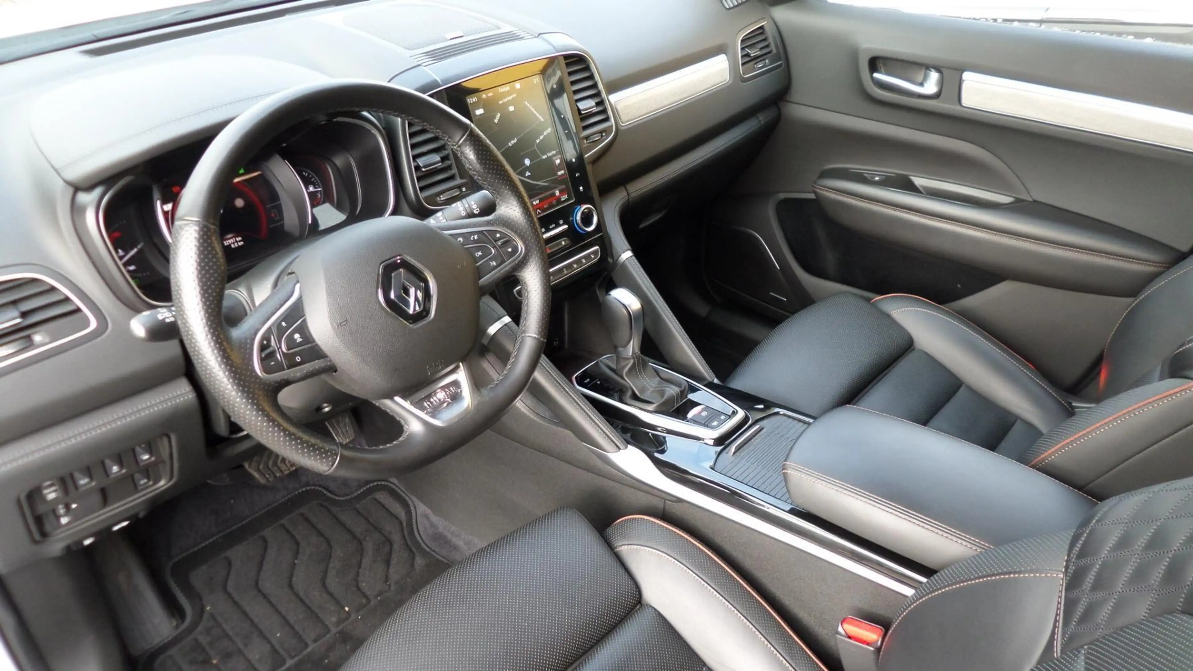 Renault Koleos II Initiale Paris 2.0 BLUE dCi 185 PS mit AHZV AHZV, Dach, Bose — photo 7