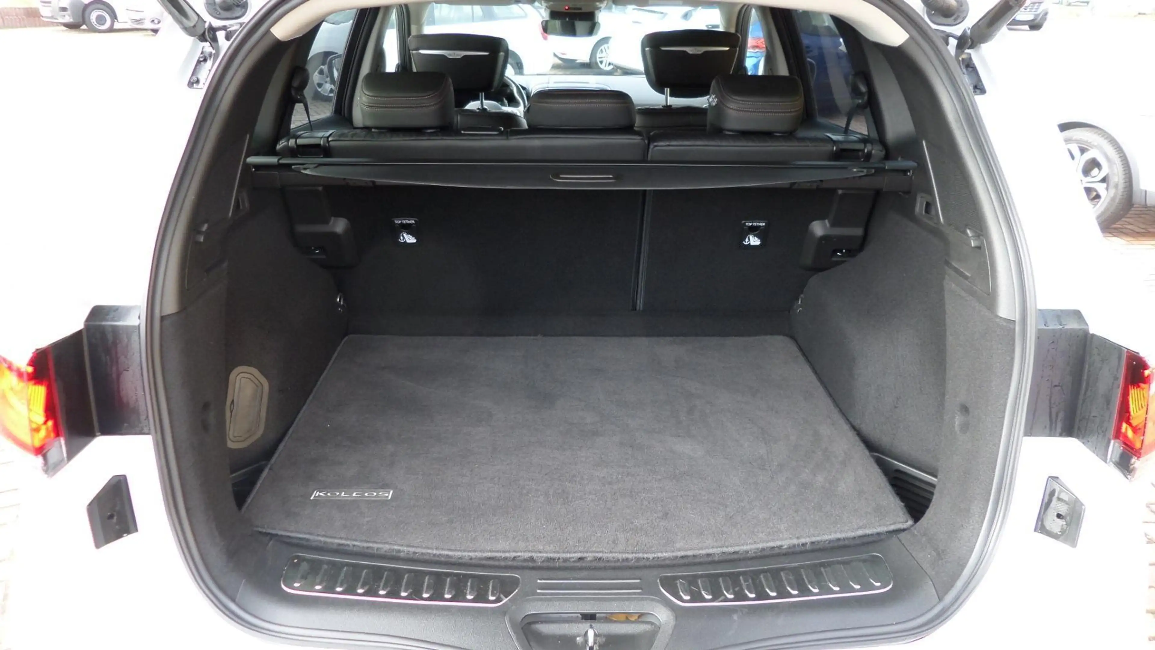 Renault Koleos II Initiale Paris 2.0 BLUE dCi 185 PS mit AHZV AHZV, Dach, Bose — photo 15