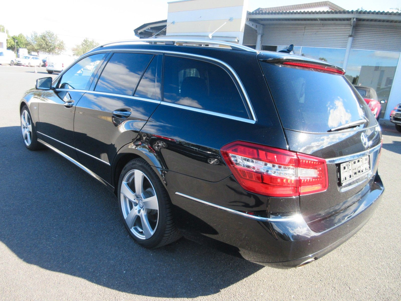 Mercedes-Benz E 350 CGI BlueEfficiency 4Matic **2.HAND** — photo 5