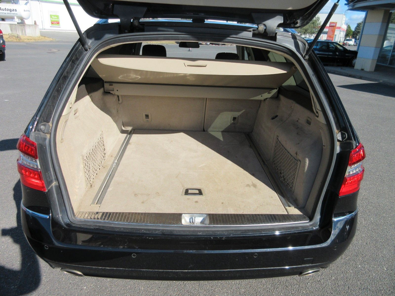 Mercedes-Benz E 350 CGI BlueEfficiency 4Matic **2.HAND** — photo 11