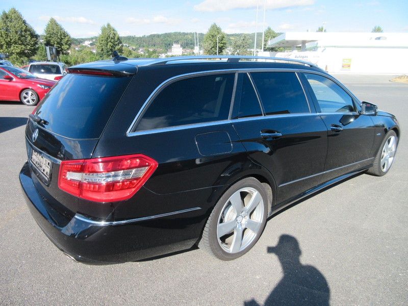 Mercedes-Benz E 350 CGI BlueEfficiency 4Matic **2.HAND** — photo 4