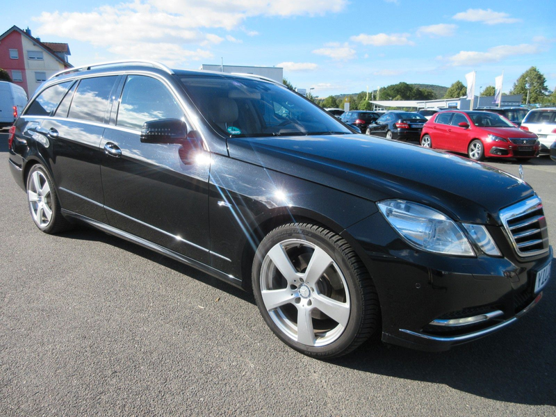 Mercedes-Benz E 350 CGI BlueEfficiency 4Matic **2.HAND** — photo 2