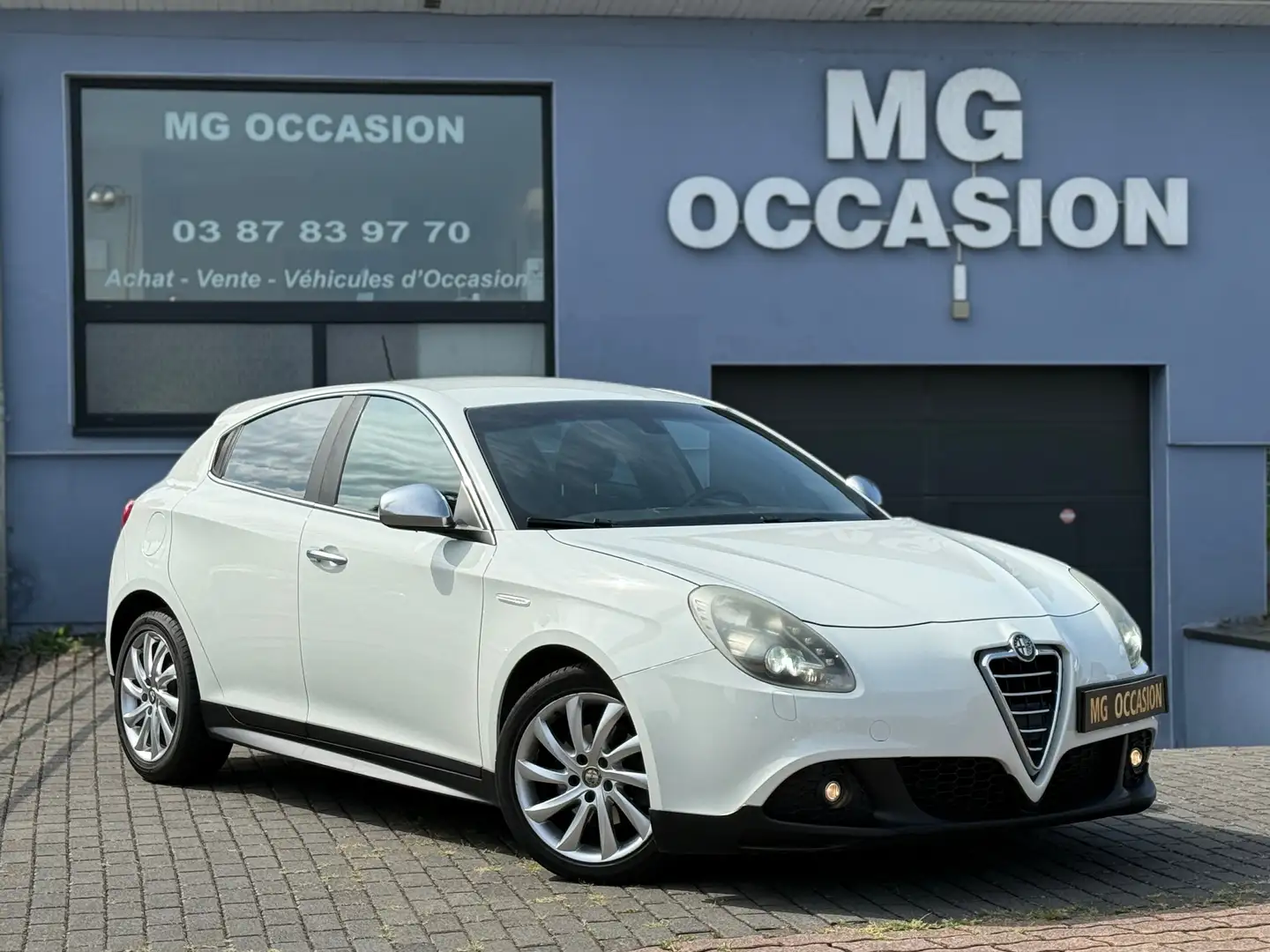 Alfa Romeo Giulietta GIULIETTA 1.4 TB MULTIAIR 170 CH S Blanc - 1
