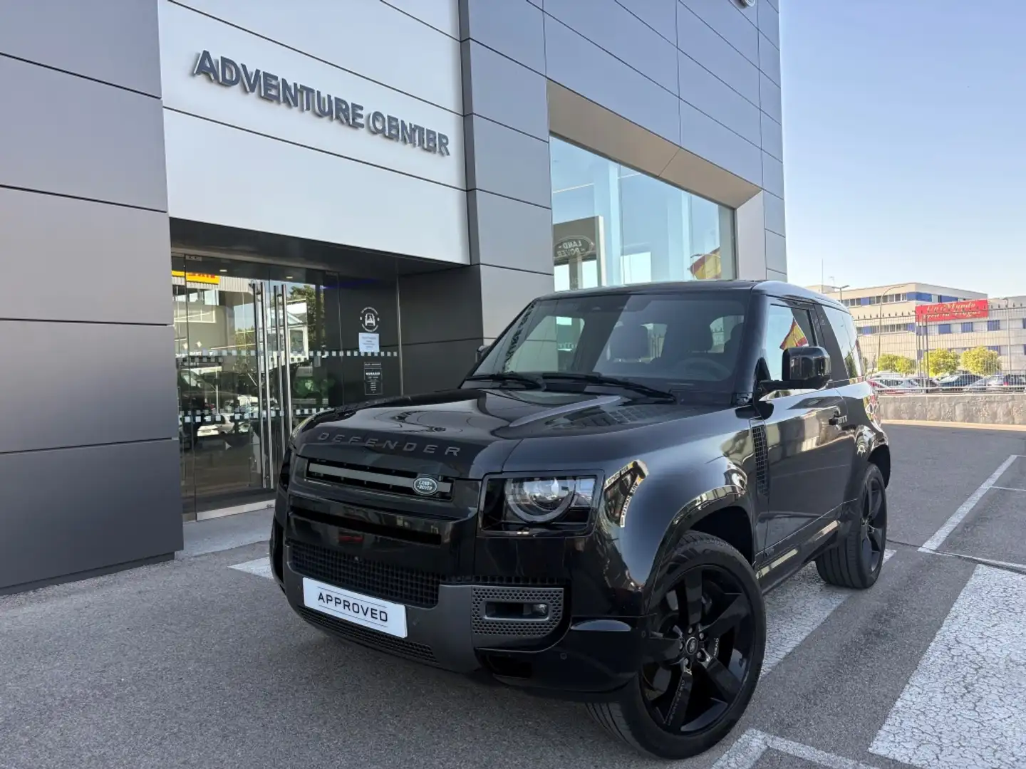 Land Rover Defender 90 5.0 V8 AWD Aut. 525 Negro - 1
