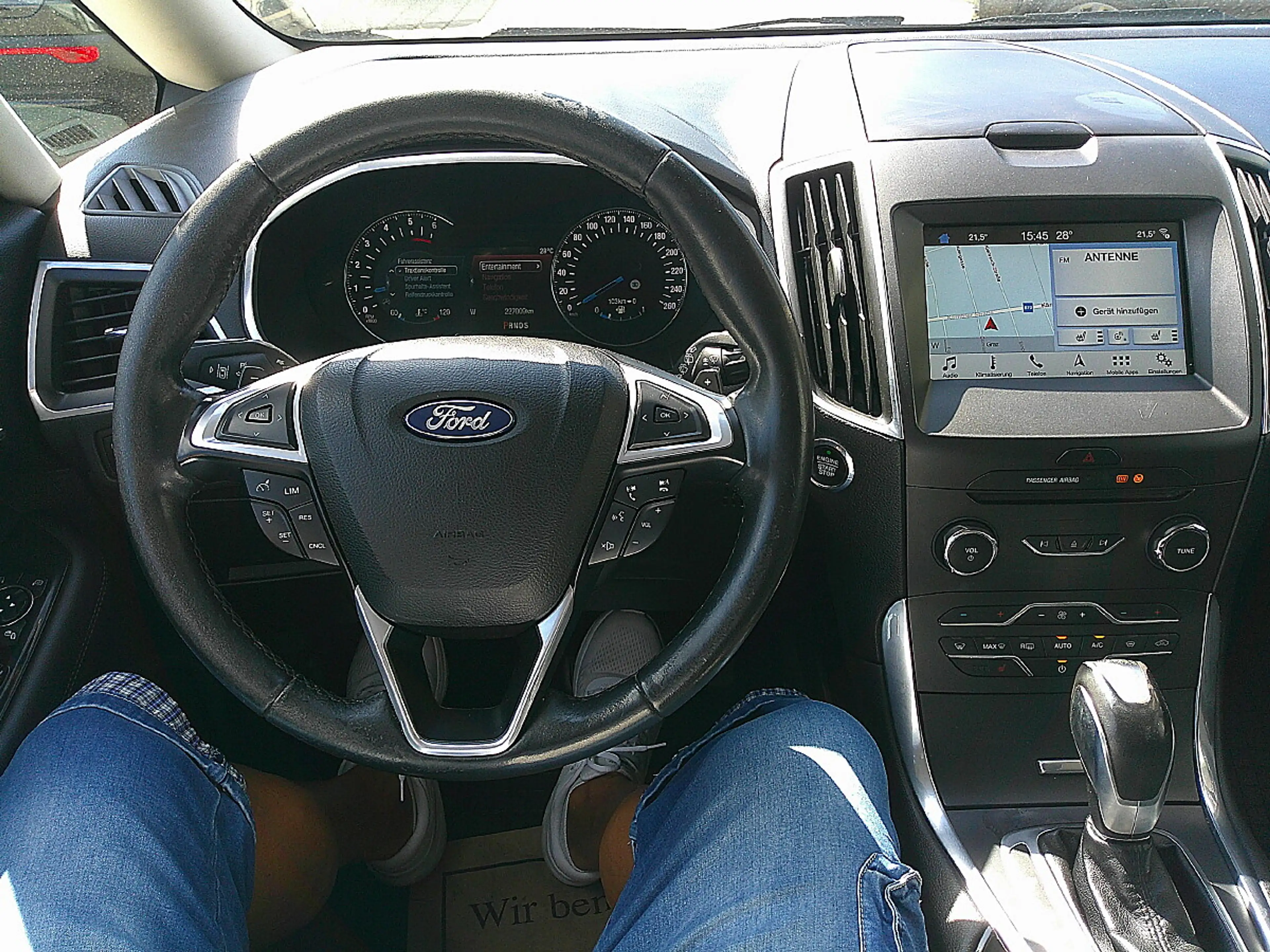 Ford Galaxy 2,0 TDCi Titanium Start/Stop Powershift — photo 9