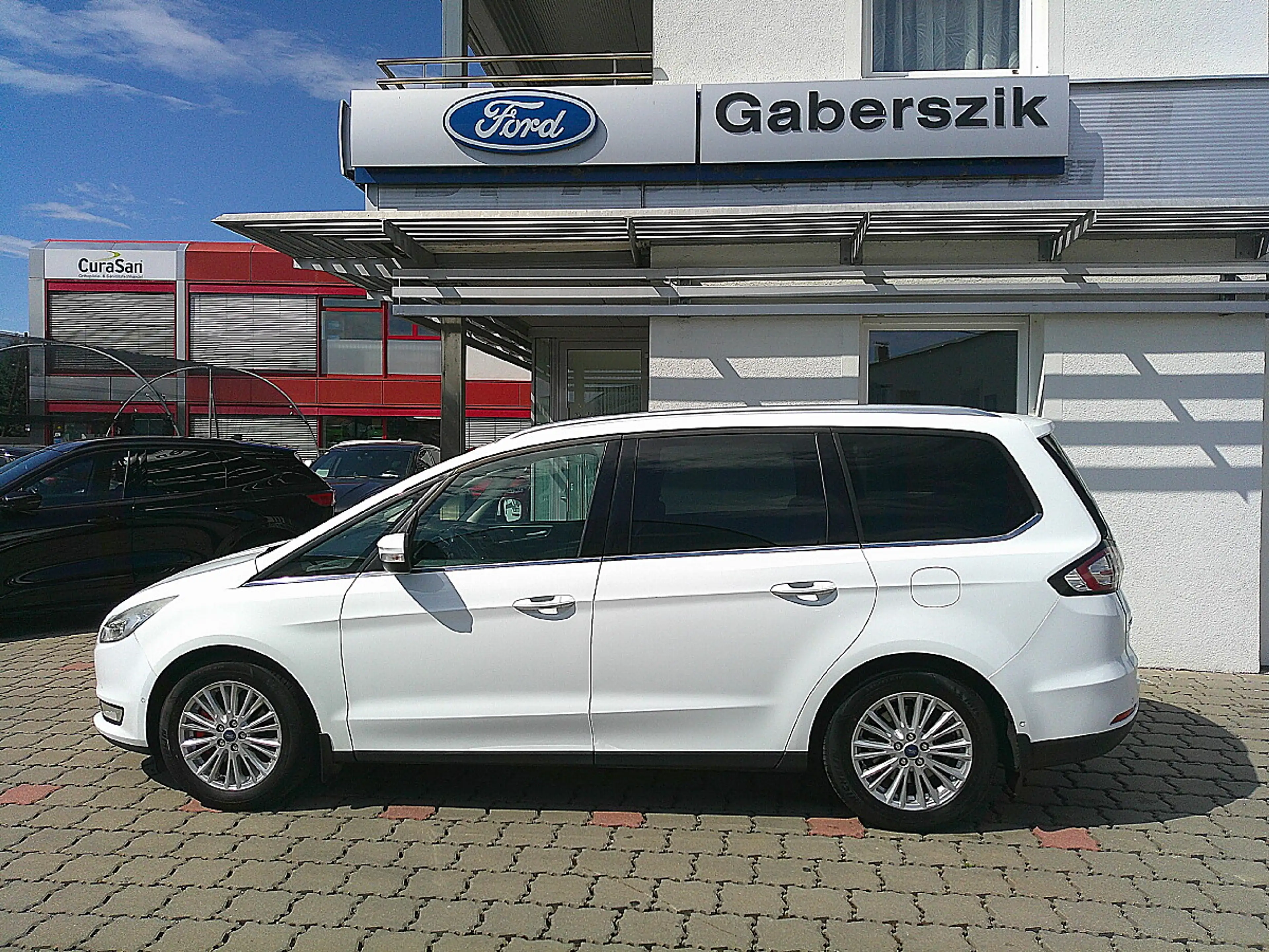 Ford Galaxy 2,0 TDCi Titanium Start/Stop Powershift — photo 2