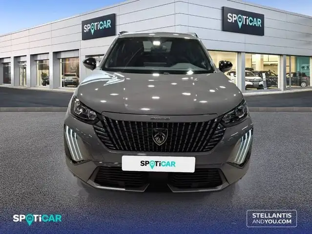 Peugeot 2008 view 4