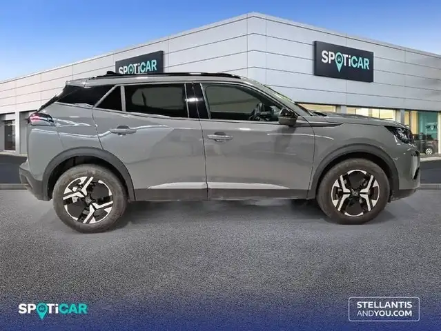 Peugeot 2008 view 2