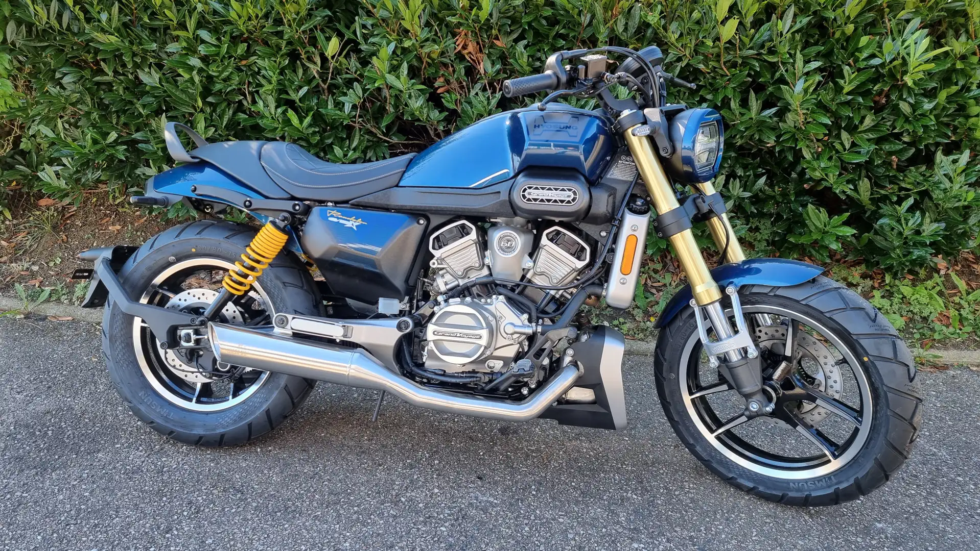 Hyosung GV 125 Kék - 1