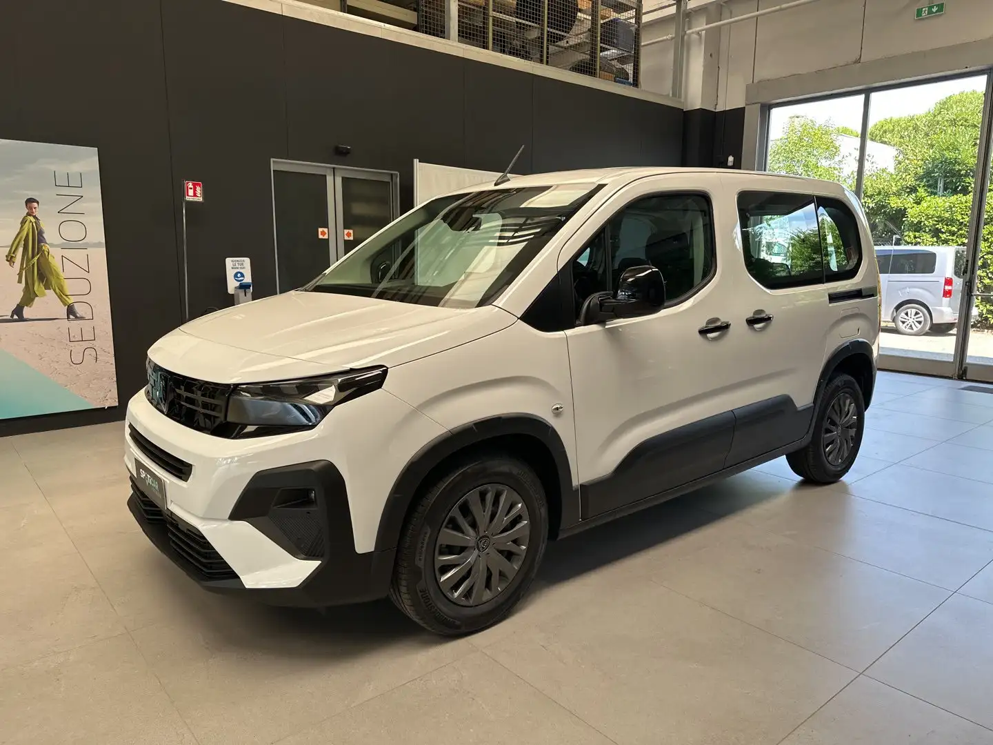 Peugeot Rifter 1.5 BluehHDi Allure S&S 100cv Blanc - 1