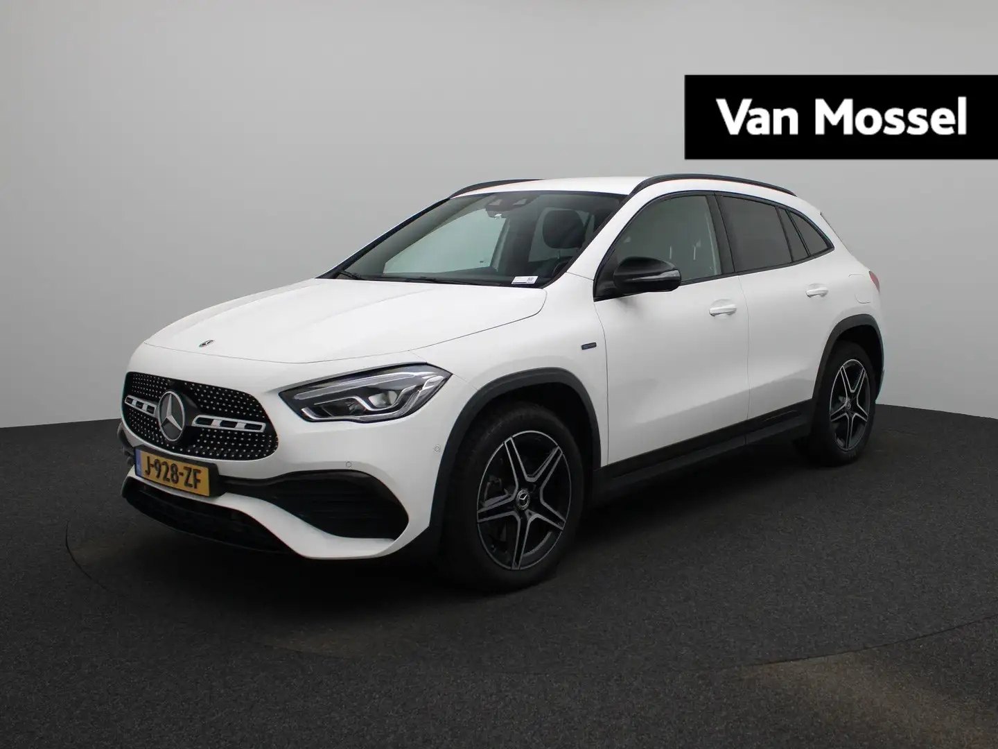 Mercedes-Benz GLA 250 e Business Solution AMG Limited | ACHTERUITRIJCAME Wit - 1