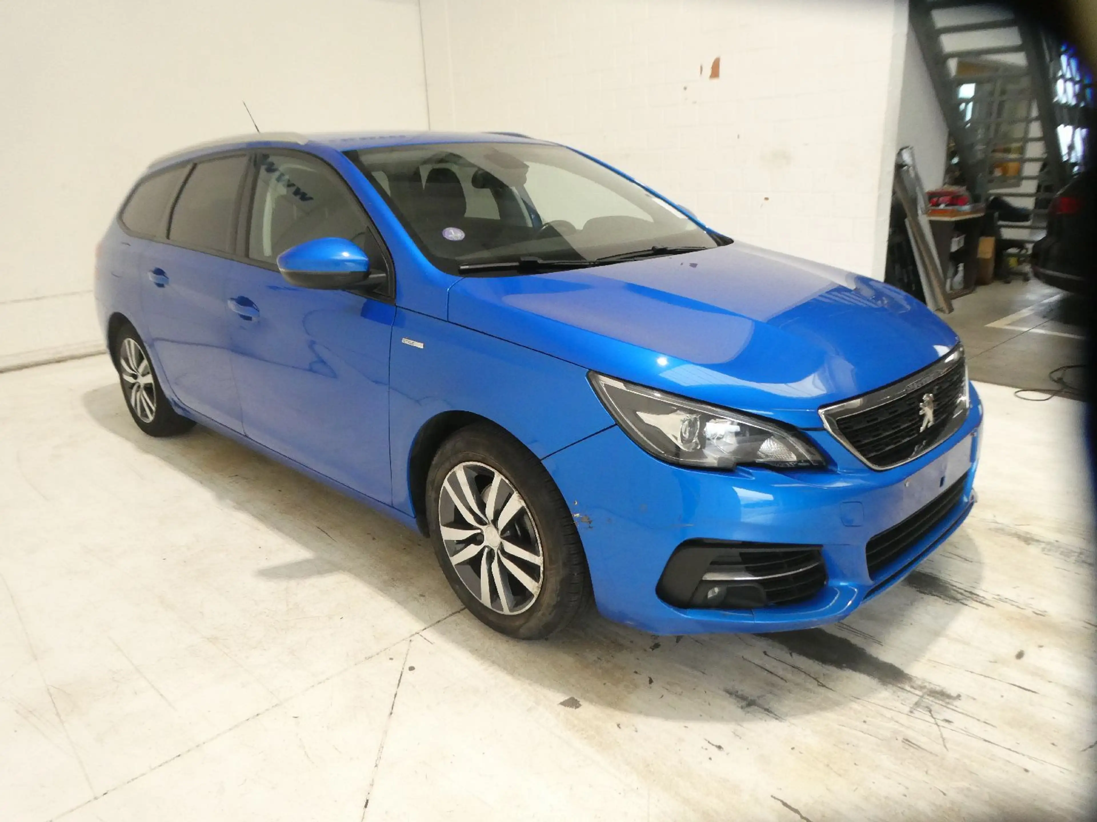 Peugeot 308 Ii Sw Active Pac — photo 8