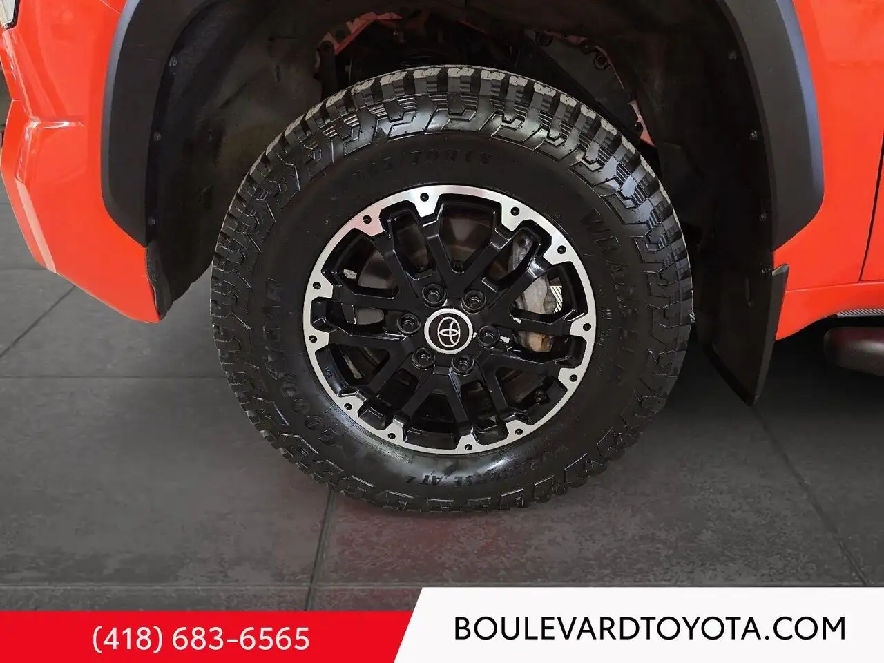 Toyota Tundra снимка Toyota Tundra