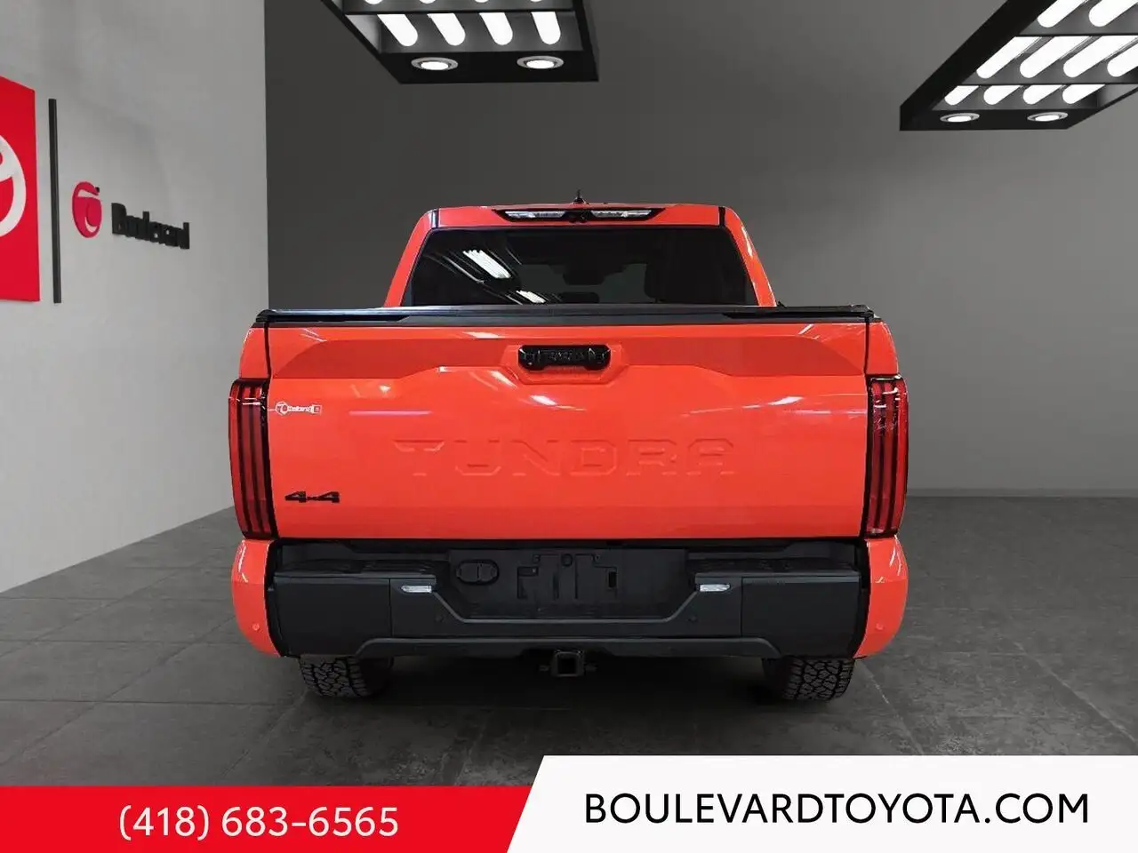Toyota Tundra снимка Toyota Tundra