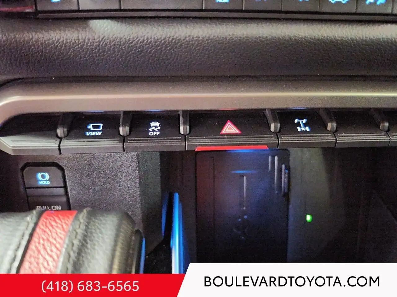 Toyota Tundra снимка Toyota Tundra