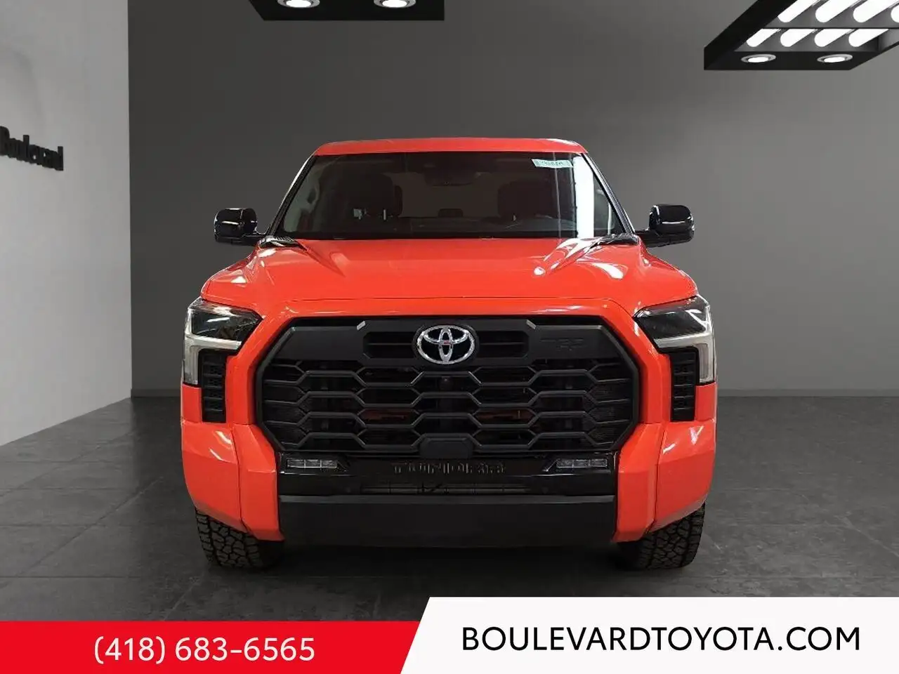 Toyota Tundra снимка Toyota Tundra