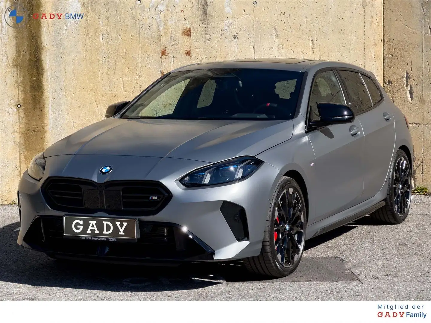BMW 135 i M xDrive Grau - 1