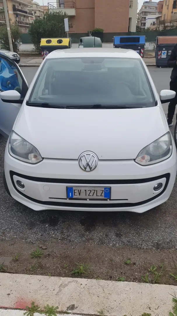 Volkswagen up! 5p 1.0 High 75cv - 2