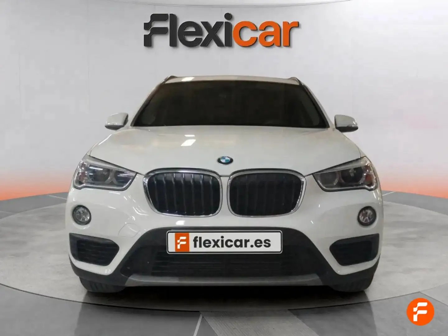 BMW X1 sDrive 18iA Blanco - 2