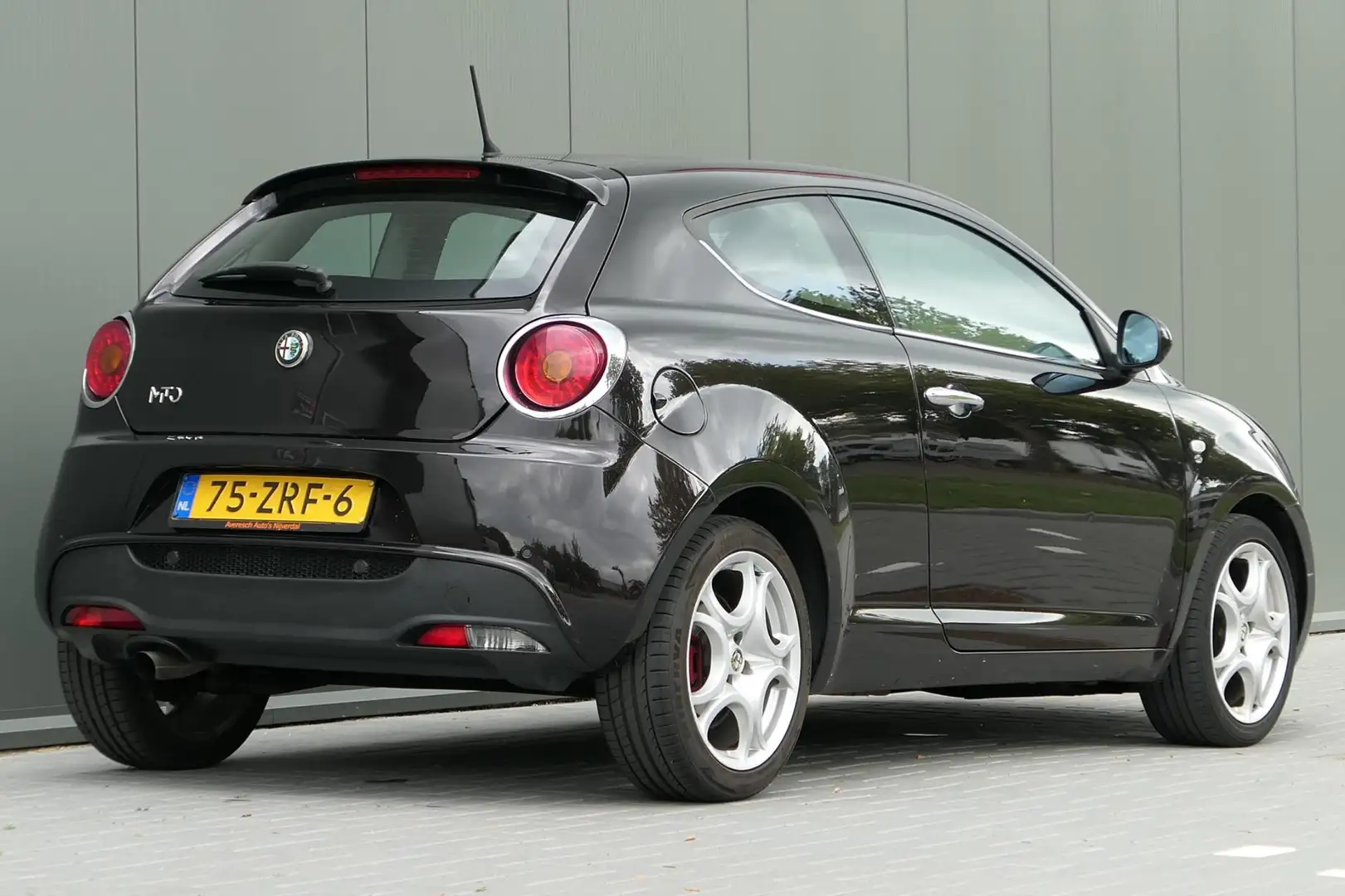Alfa Romeo MiTo 0.9 TwinAir Distinctive NAP Leder Cruise Brun - 2