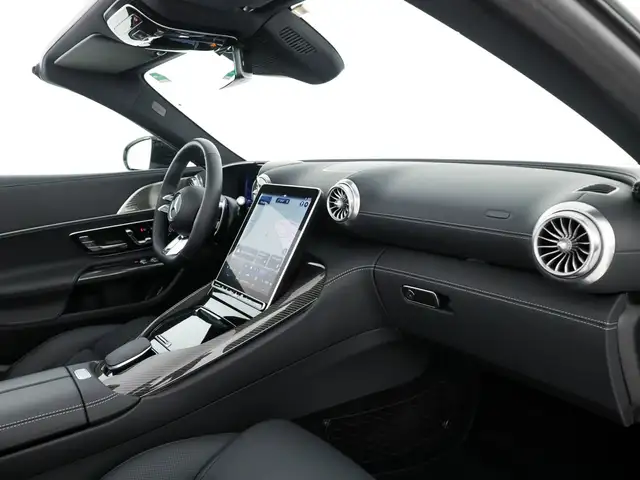 Mercedes-Benz SL view 12