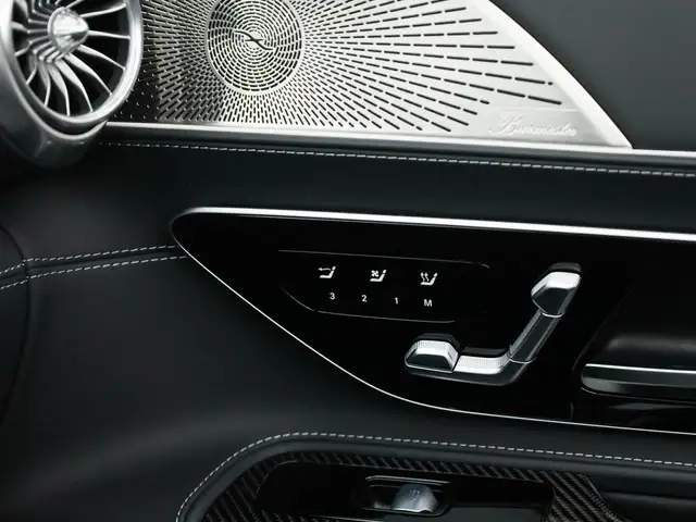 Mercedes-Benz SL view 20