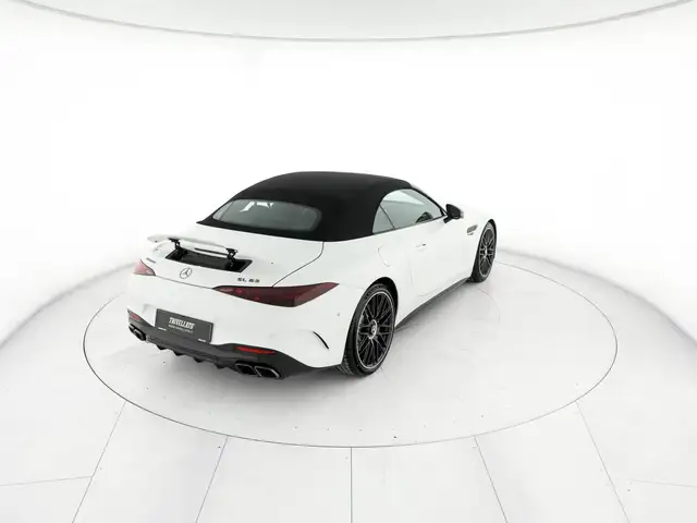 Mercedes-Benz SL view 3