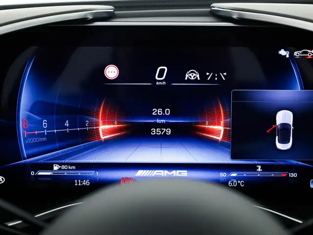 Mercedes-Benz SL view 16