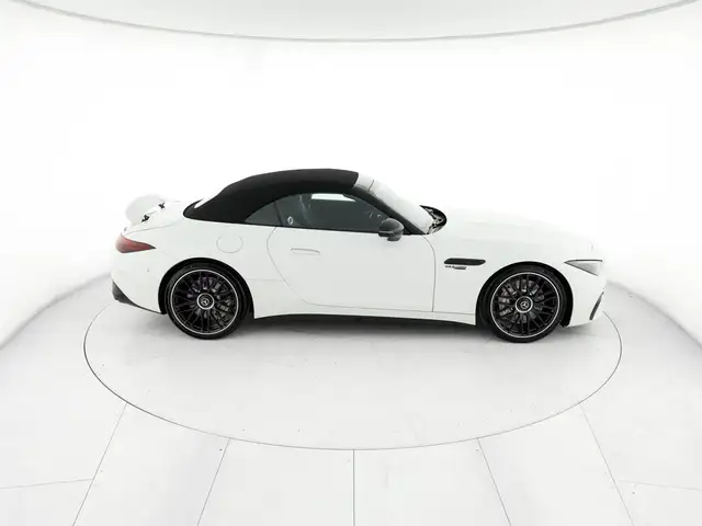 Mercedes-Benz SL view 5