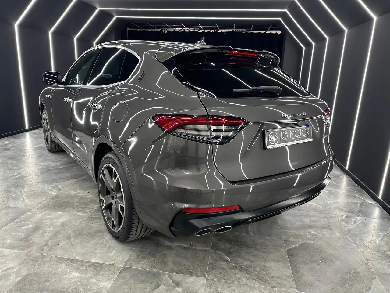 Maserati Levante 2022 — фото 6