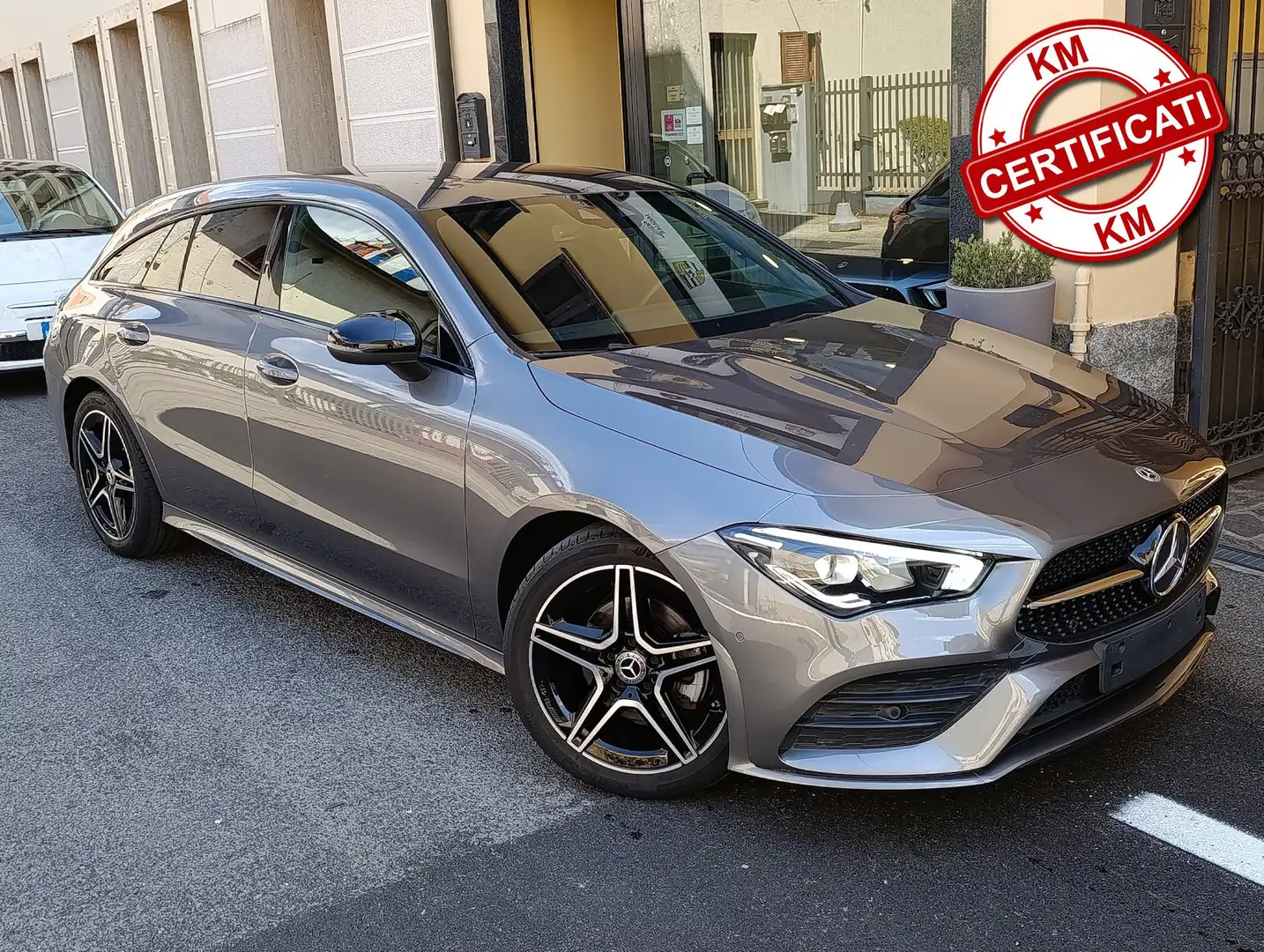 Mercedes-Benz CLA 200 Shooting Brake Premium AMG aut. Pack Night Grigio - 1