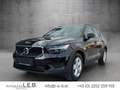 Volvo XC40 T2 Momentum Core Schwarz - thumbnail 1