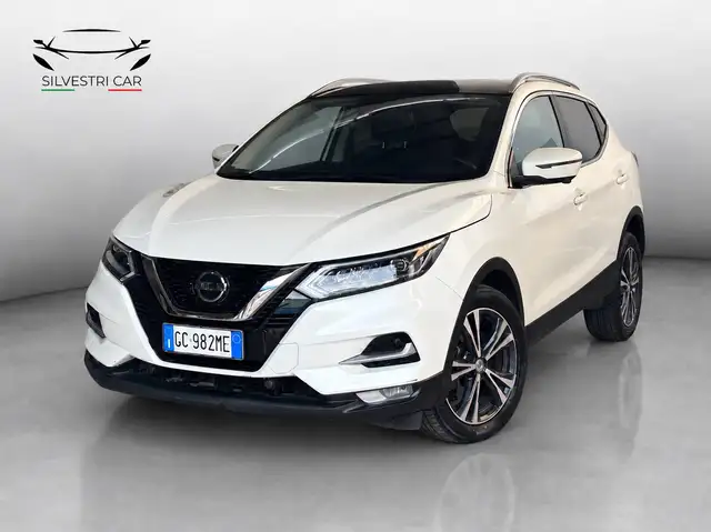 Nissan Qashqai 1.5 dci N-Connecta 115cv dct