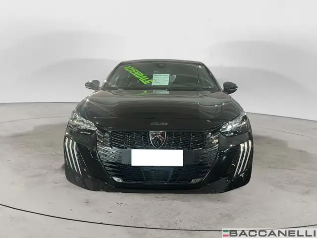 Peugeot 208 view 4