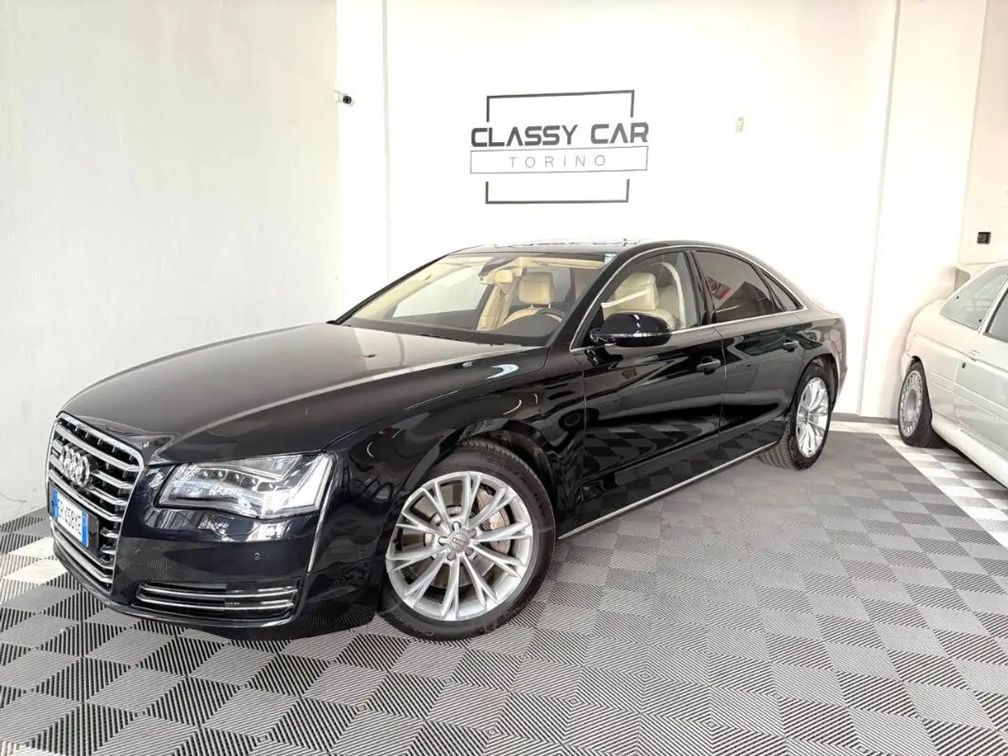 Audi A8 A8 4.2 V8 tdi quattro tiptronic Noir - 1