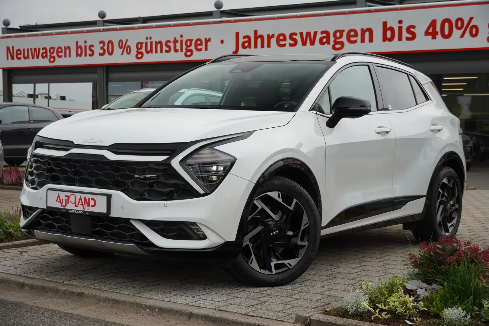 Kia Sportage 1.6 M-Hybrid GT-Line Aut. LED Navi 360° Weiß - 2