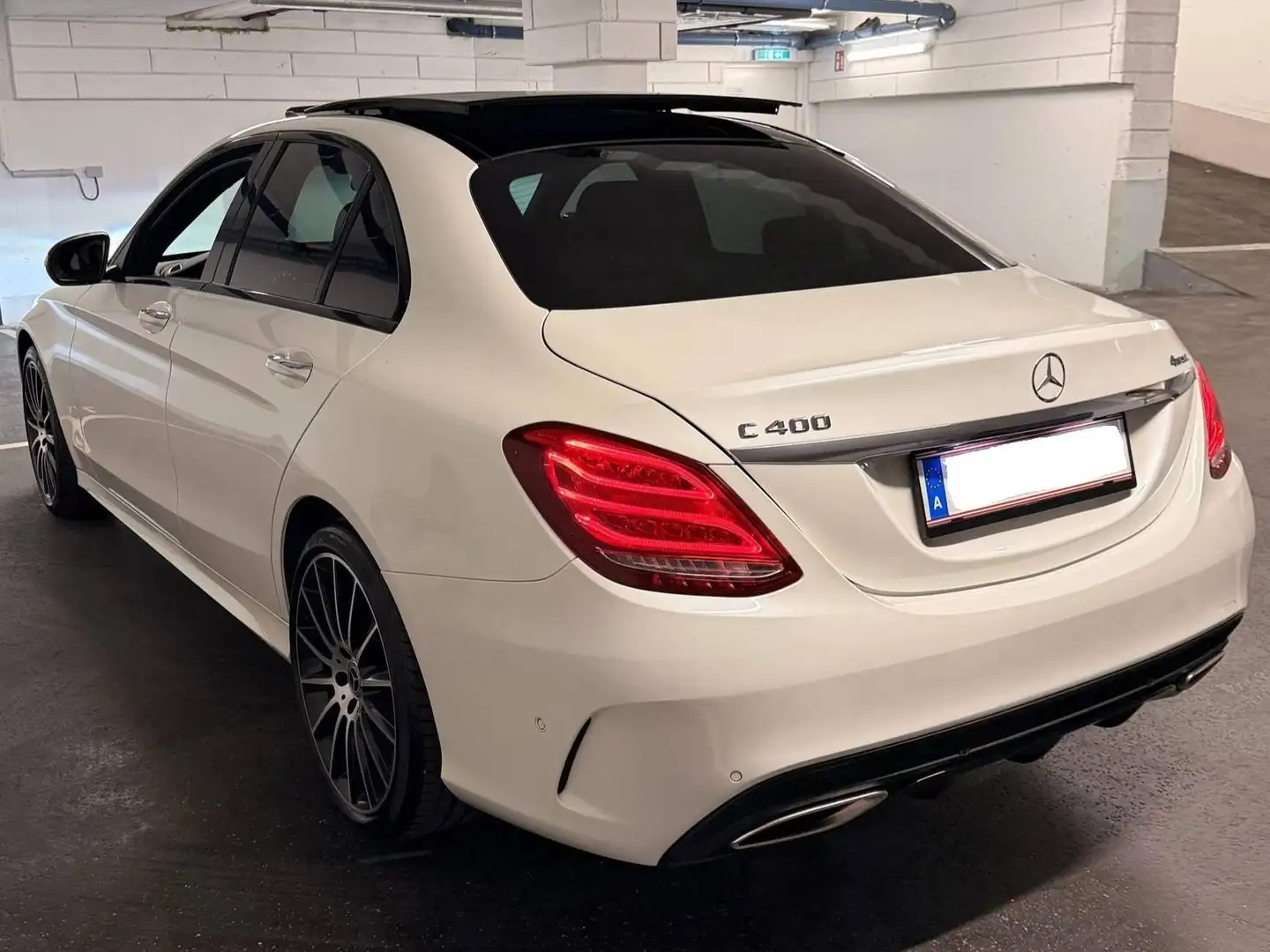 Mercedes-Benz C 400 C 400 4MATIC AMG Line A-Edition Aut. AMG Line A-Ed Weiß - 1