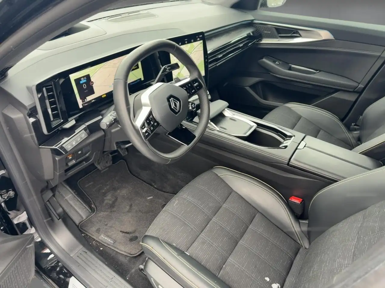 Renault Austral Iconic E-Tech Full Hybrid 200 HARMAN/WINTERRÄDER 14