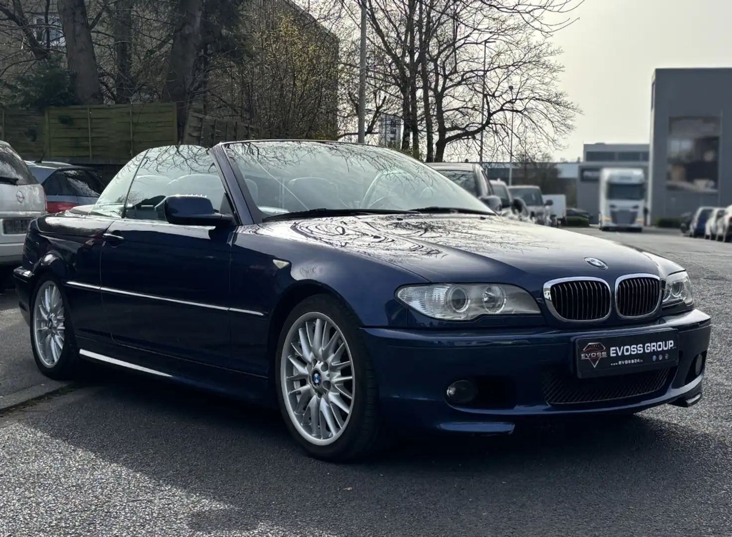 BMW 320 Ci Cabrio M-Paket Sport Blau - 1